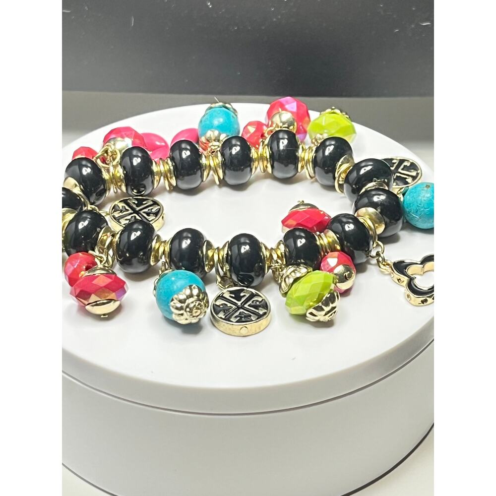 Chic Black & Gold Charm Strectch Bracelet with Maltese Cross & Quatrefoil Charms